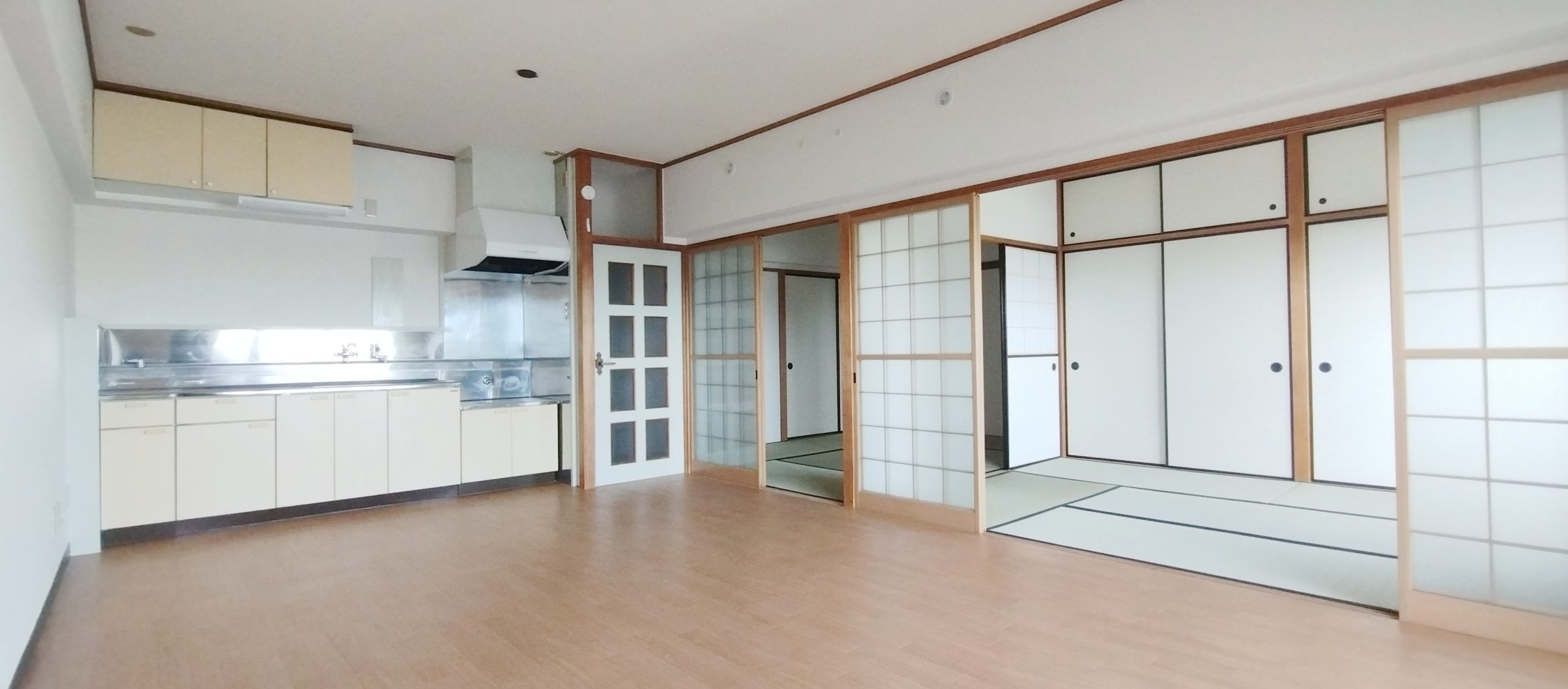 南側リビングは日当たり良好です