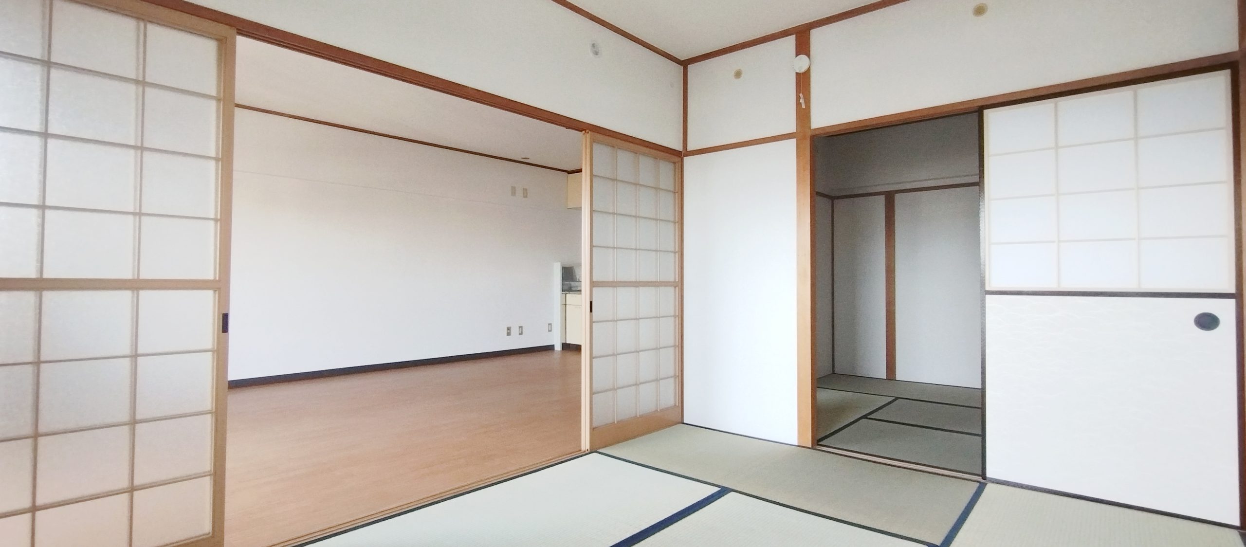 南側には和室もあり開口も広く設計